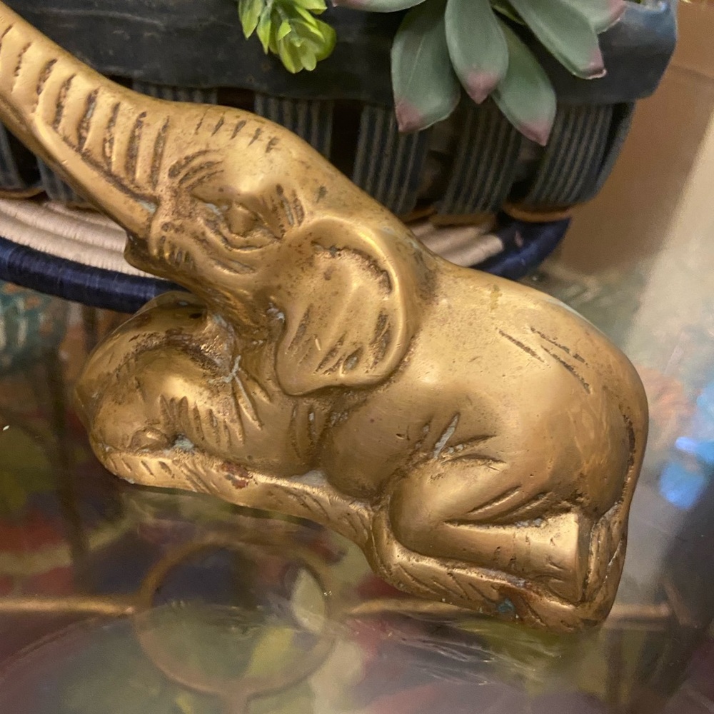 Made In India Brass Elephant Mid Century Modern Plant Or Lantern Decorative Hook - Picture 8 of 9